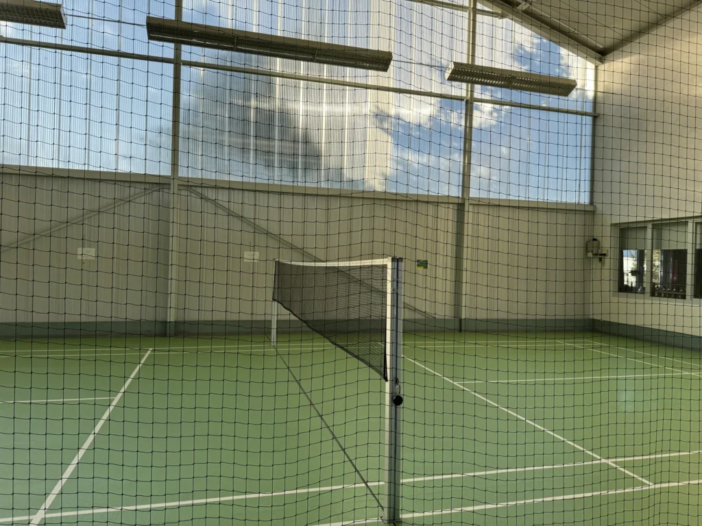 Badminton-Court in der Tennis- und Badmintonhalle Berwangen
